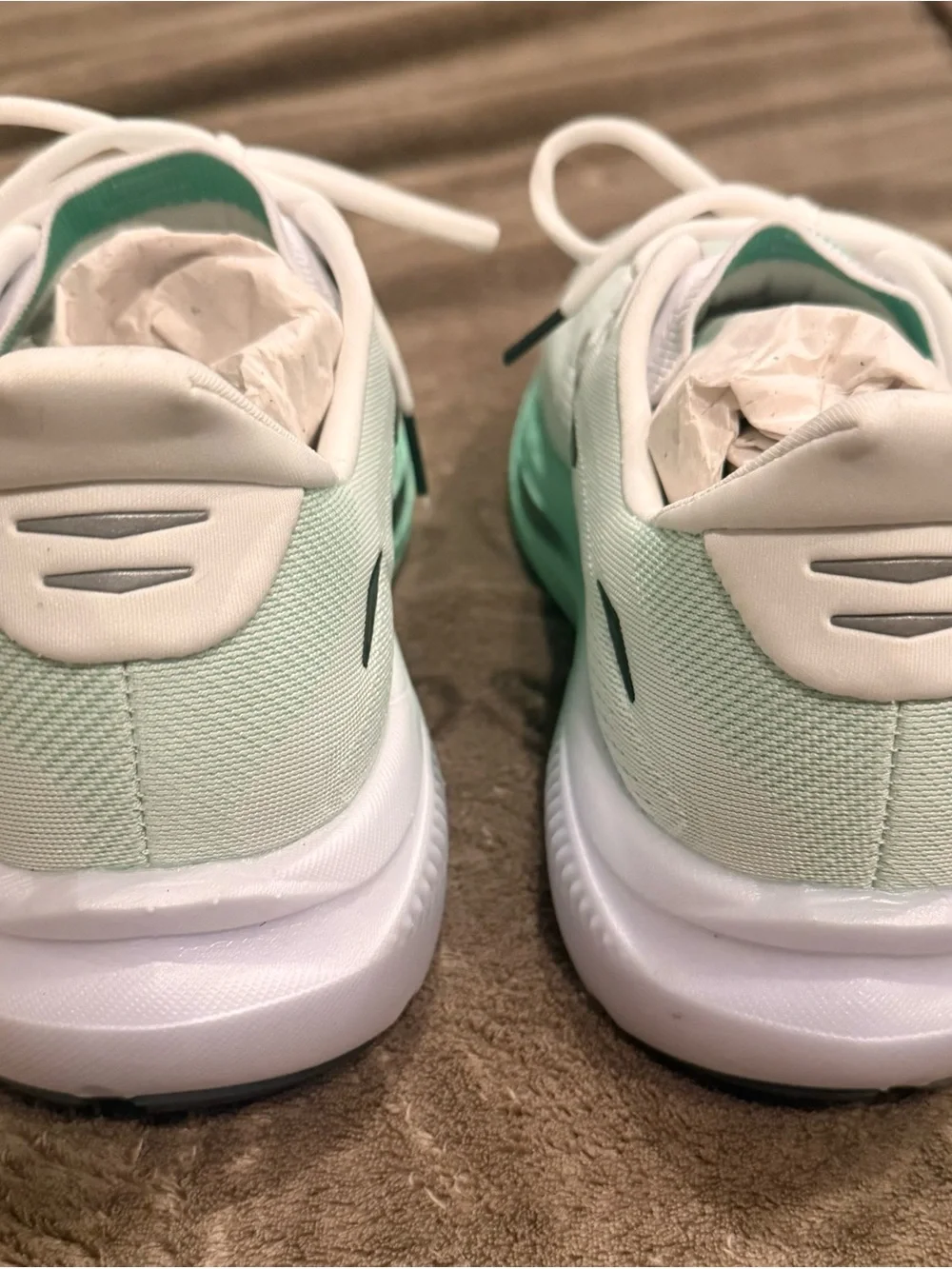 Brooks ghost men’s